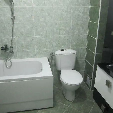 Lägenhet River View - 65 Square Meters Designer In Heart Of Park For Free *