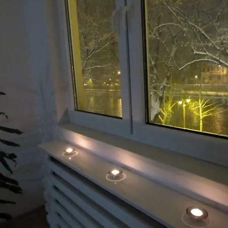 Lägenhet River View - 65 Square Meters Designer In Heart Of Park For Free